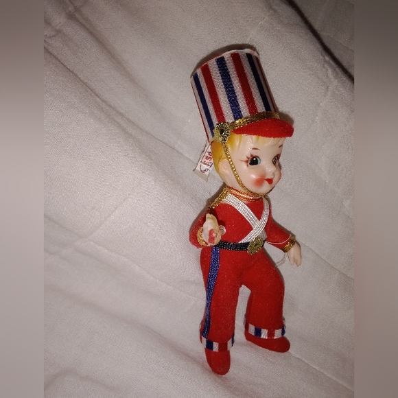 Mid Century Modern Christmas Marching Band Boy Tree Ornament - Picture 6 of 9